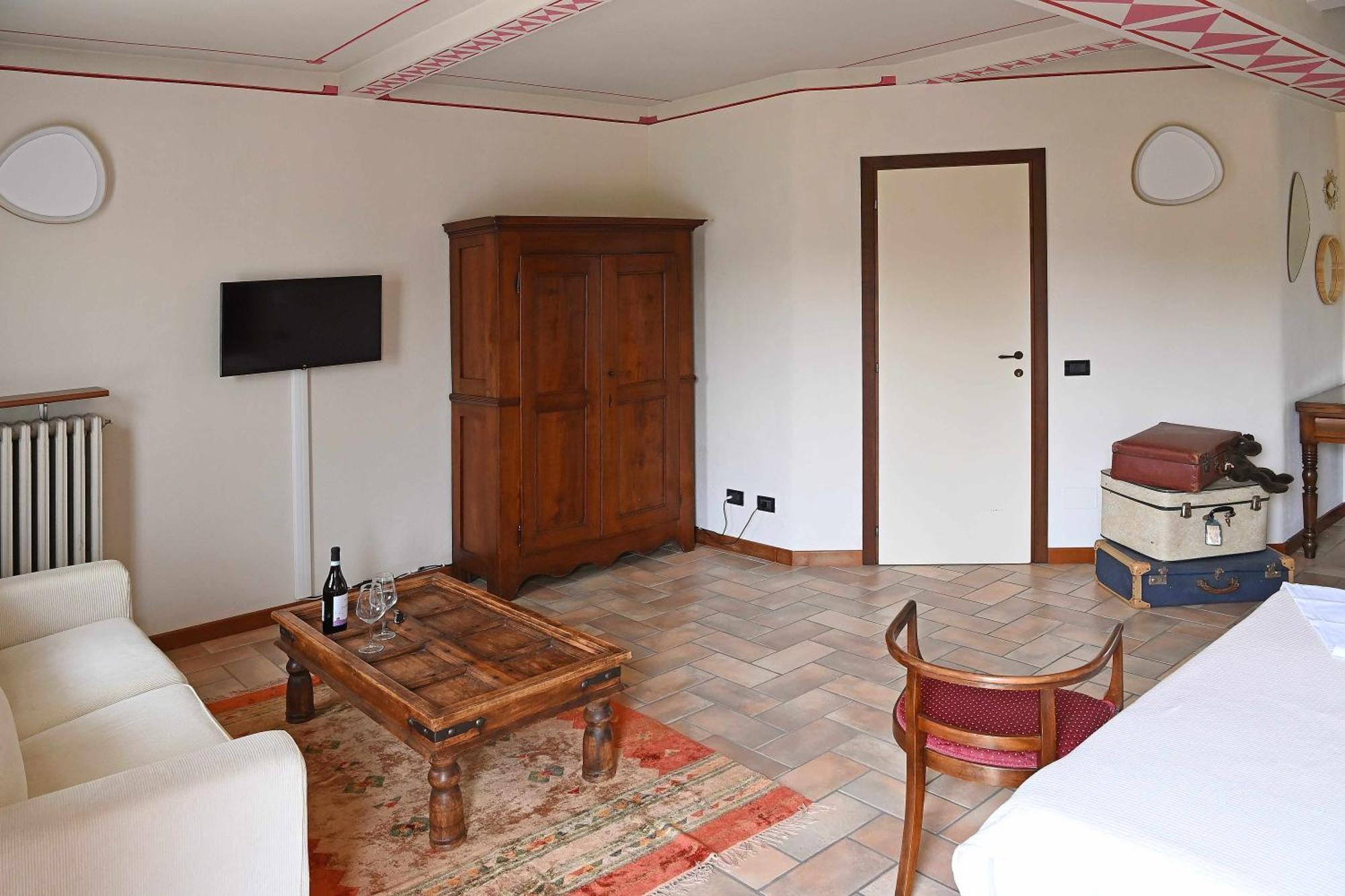La Ca Dolga Guest House La Morra Room photo