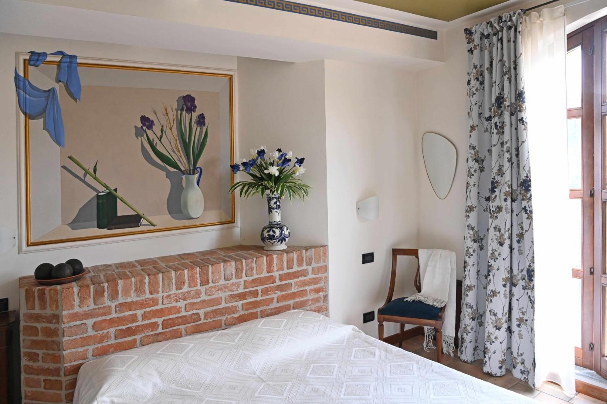 La Ca Dolga Guest House La Morra Room photo